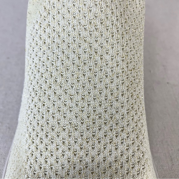 Bzees LIKE NEW Women's Romance Booties Hi-Top Cream/Gold Knit Sneaker - Size 10W - Picture 12 of 15